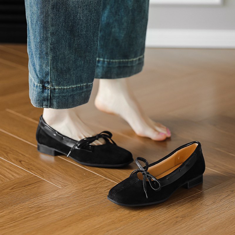 Women's Suede Square Toe Mary Jane Flats with T-Strap and Bow