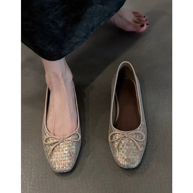 Women's Round Toe Bow Woven Ballet Flats in Microfiber